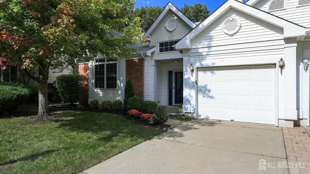 22 Stonewyck Place, Monroe