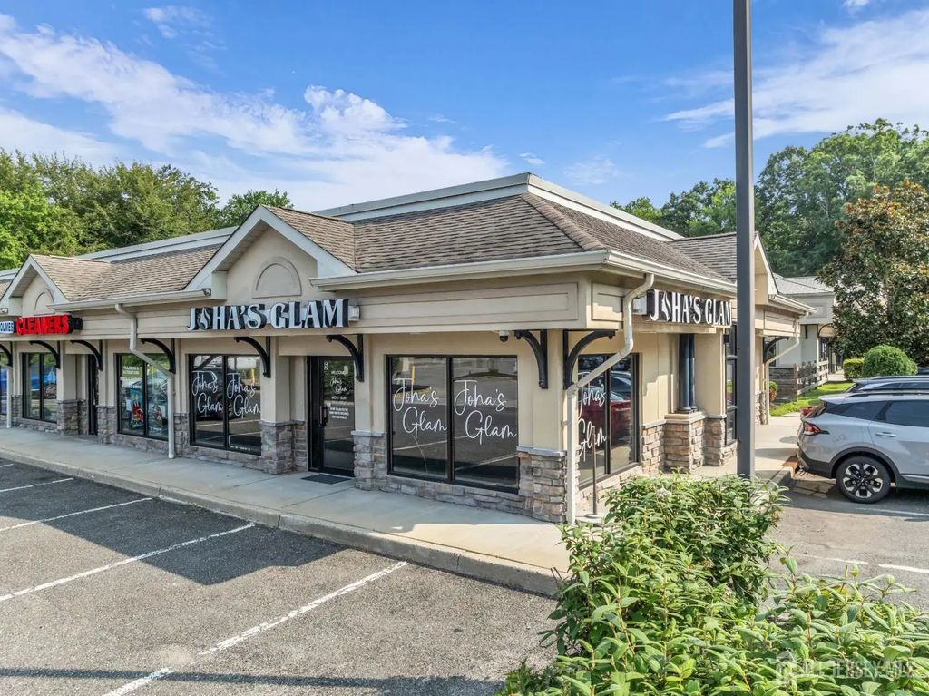 504 Monmouth Road 1, Millstone