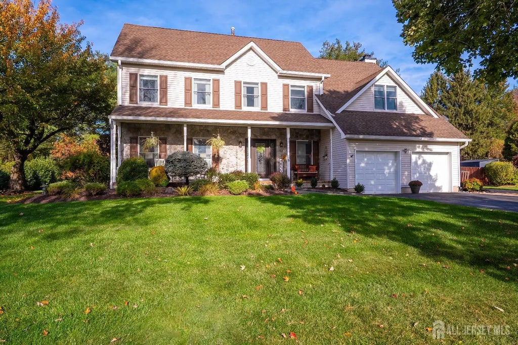 8 Knight Drive, Plainsboro
