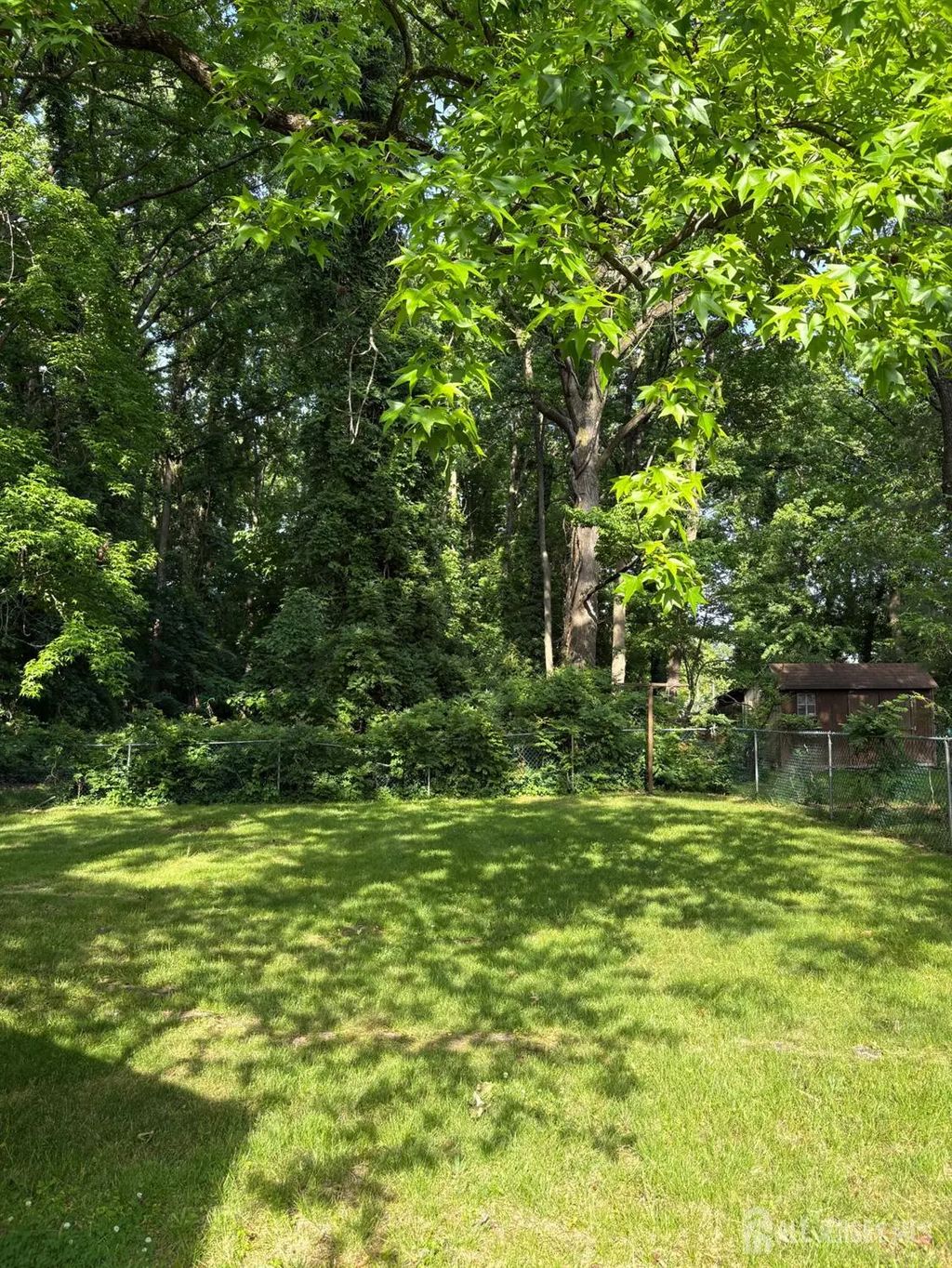 42 Revere Boulevard, Edison