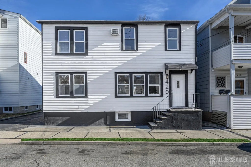 420 Morrissee Avenue, Haledon