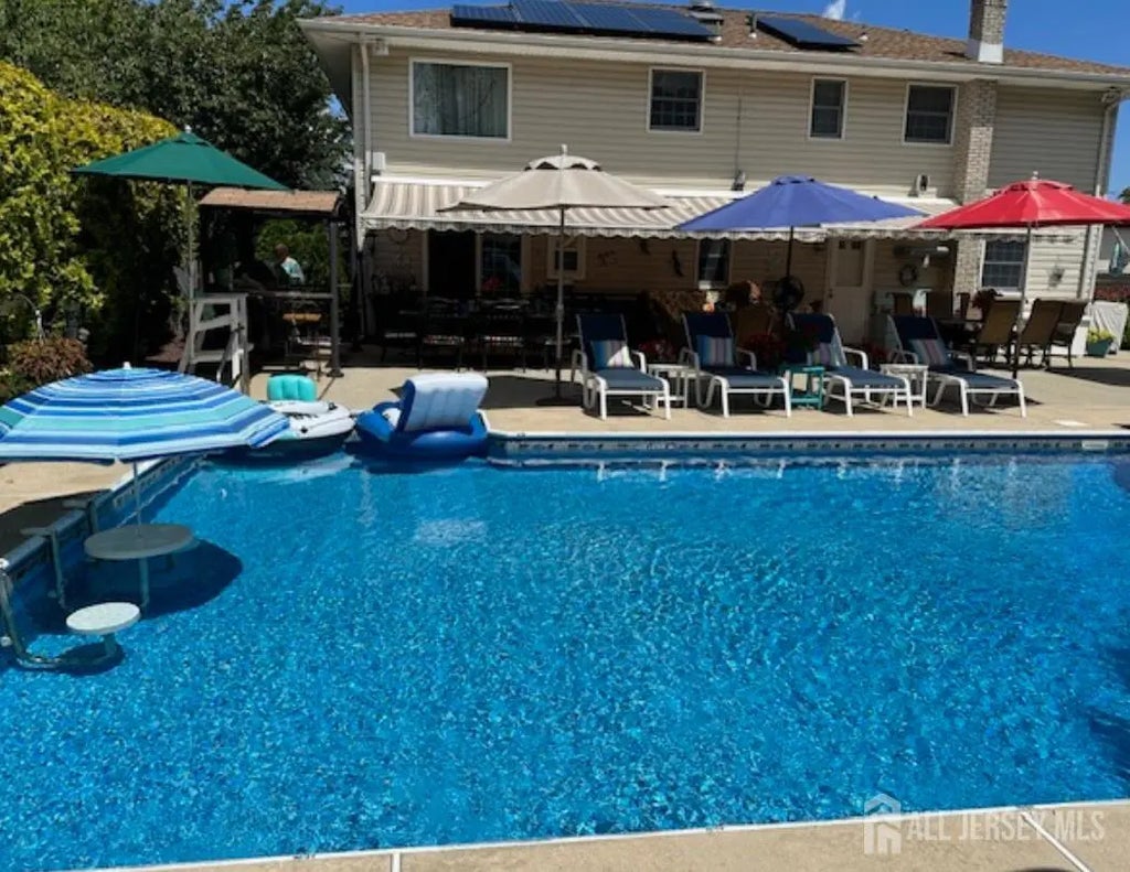 902 10th Street, Keyport