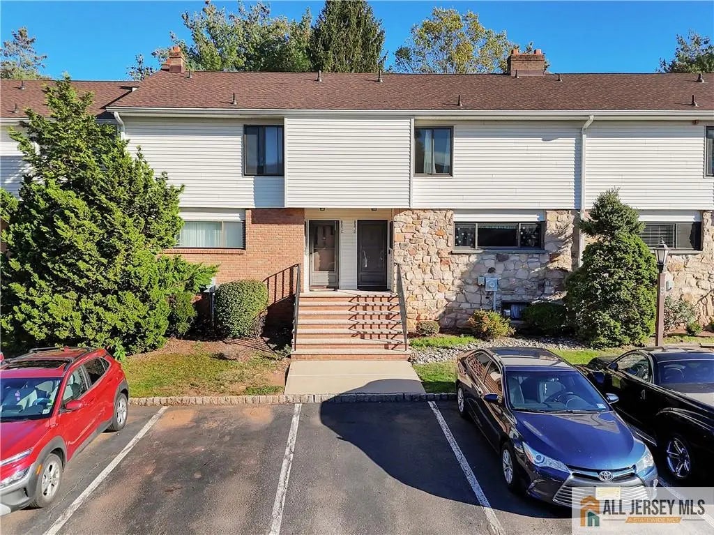 897 Merritt Drive, Hillsborough