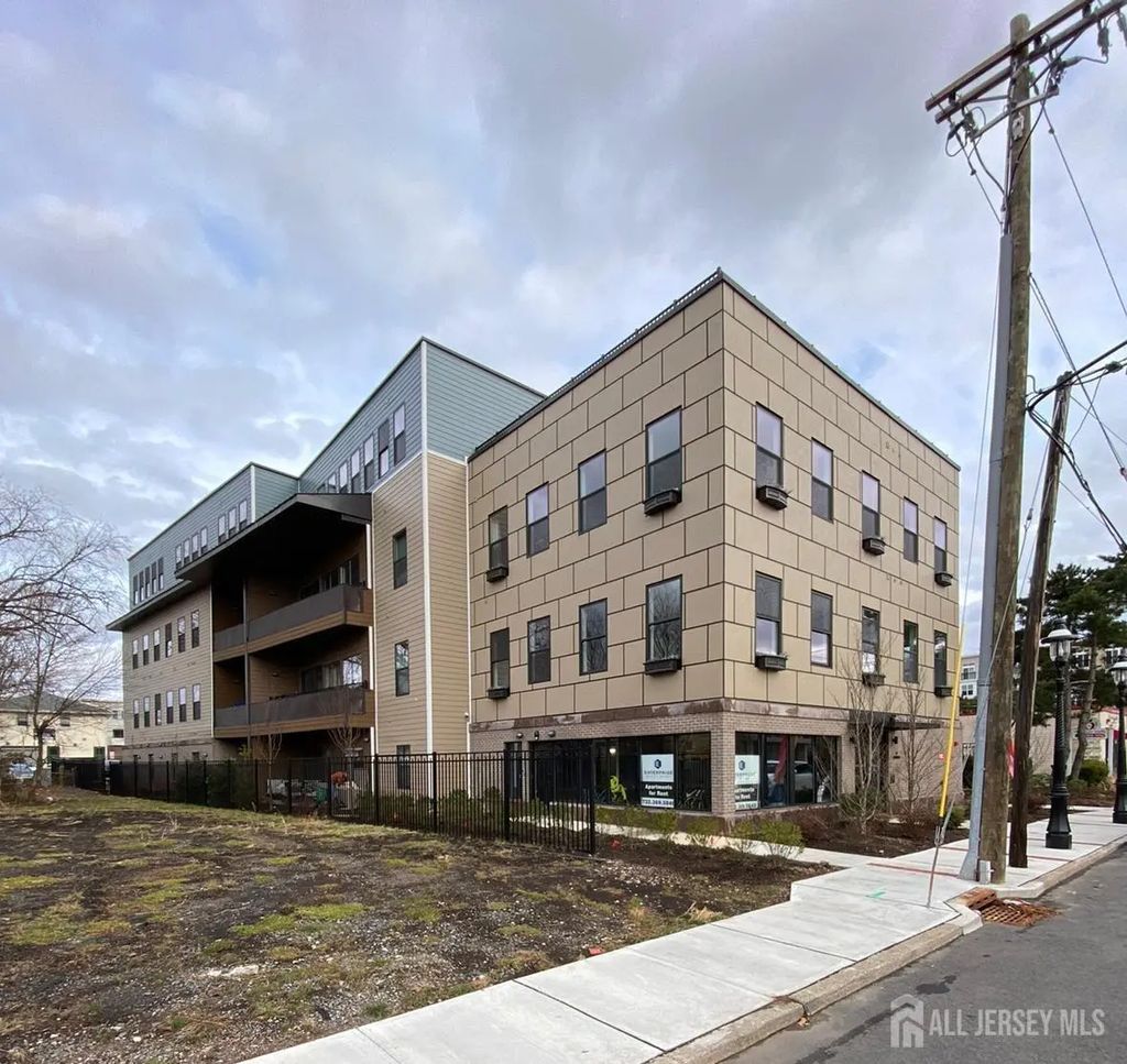 22 Center Street, Metuchen