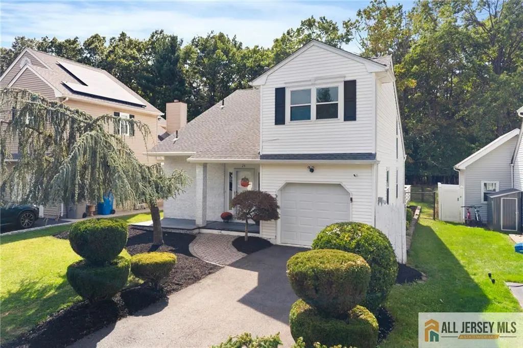 25 Shelly Road, Old Bridge