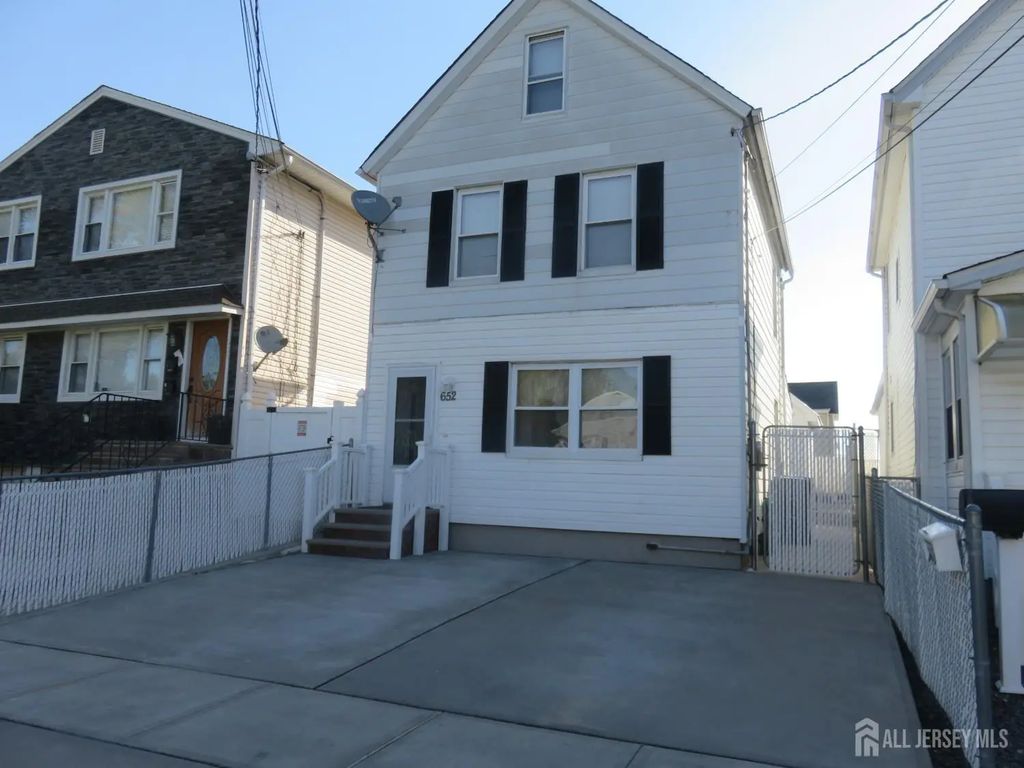 652 Cornell Street, Perth Amboy