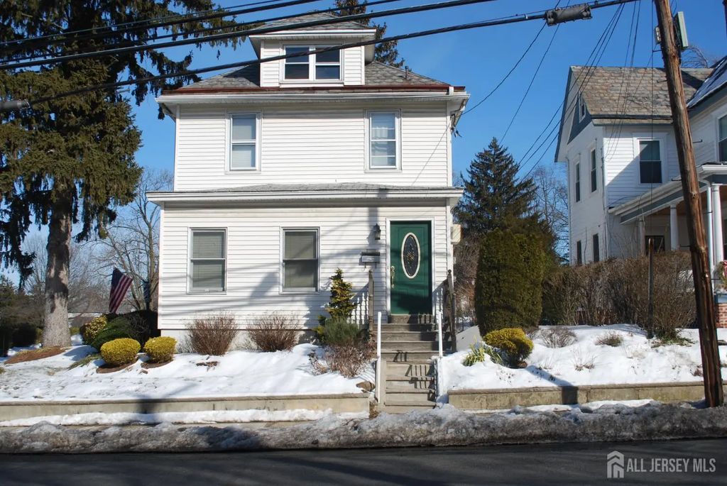 111 S Main Street, Milltown
