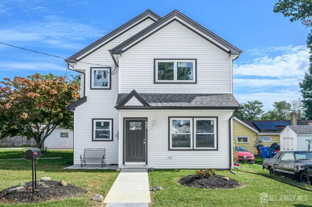 270 Alpine Way, Old Bridge