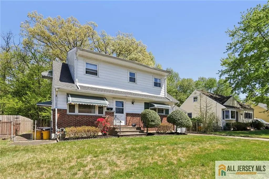 61 Wickom Avenue, Hamilton
