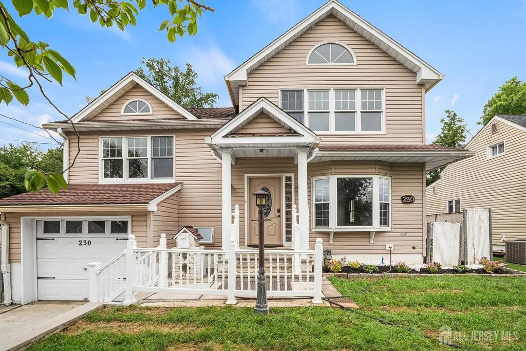 230 Mcfarlane Road, Colonia