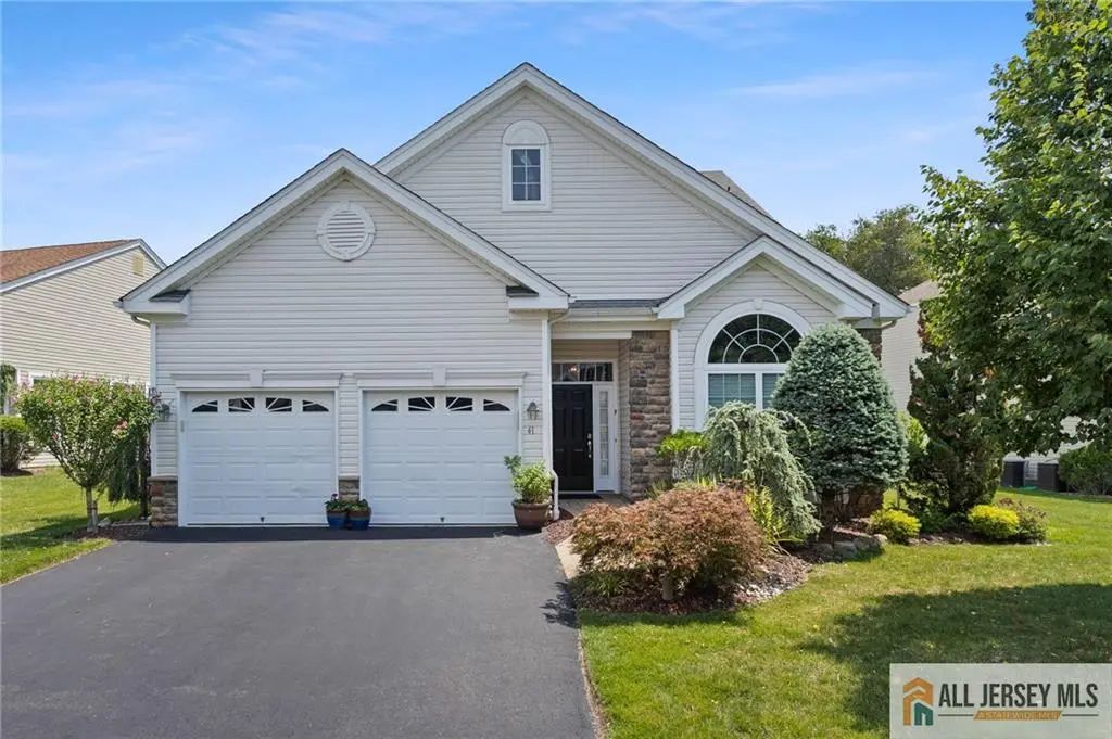 41 Draw Bridge Drive, Monroe