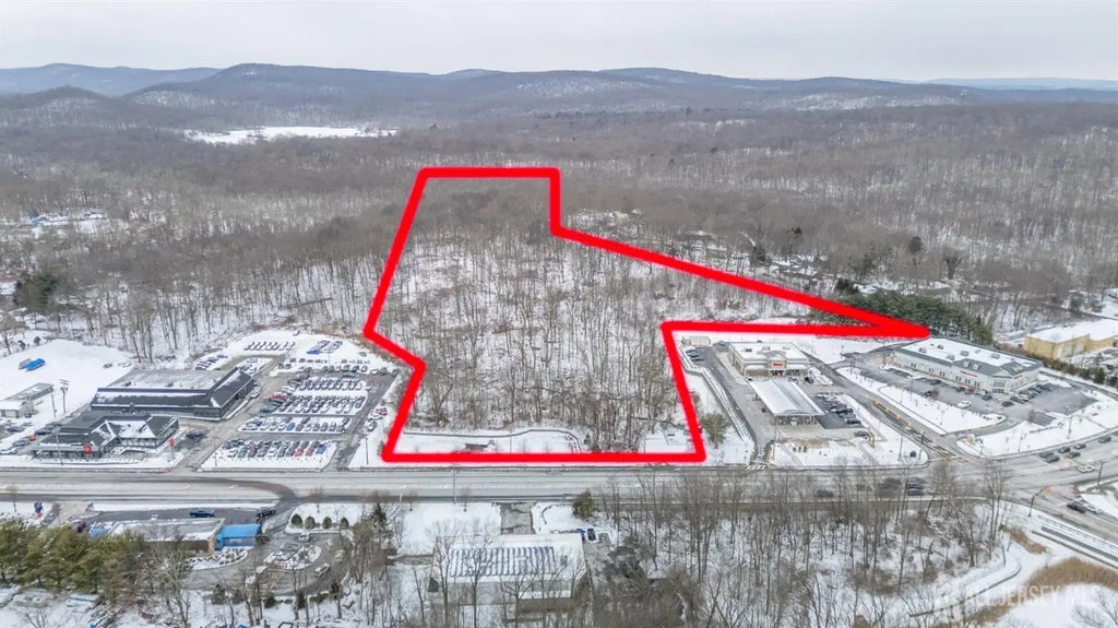 71 Us Highway 206, Stanhope