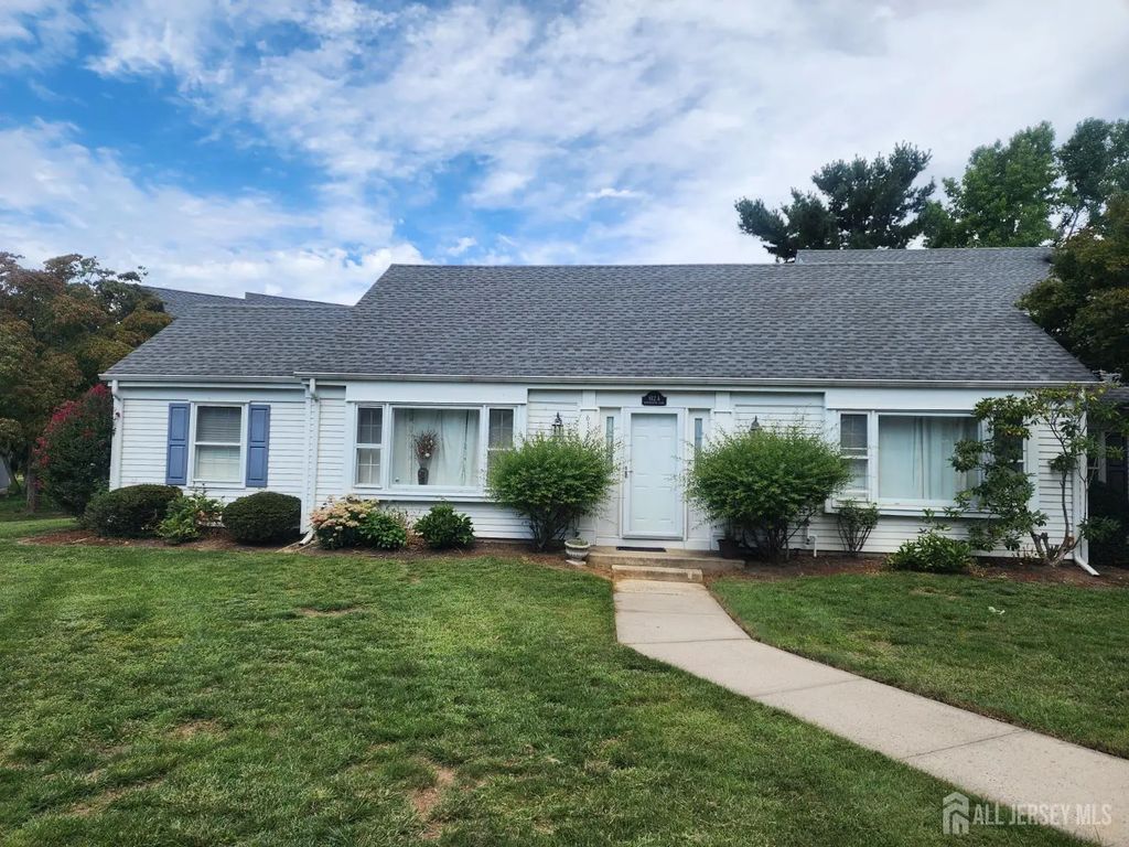 612-a Winchester Lane, Monroe