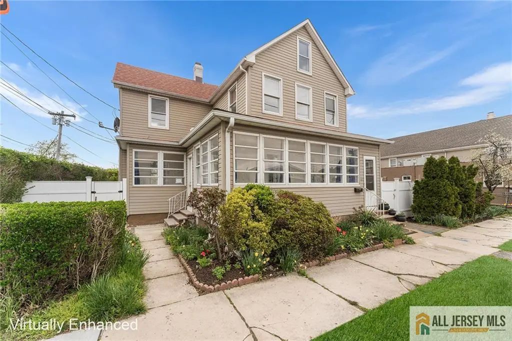 61 Jackson Street, South River