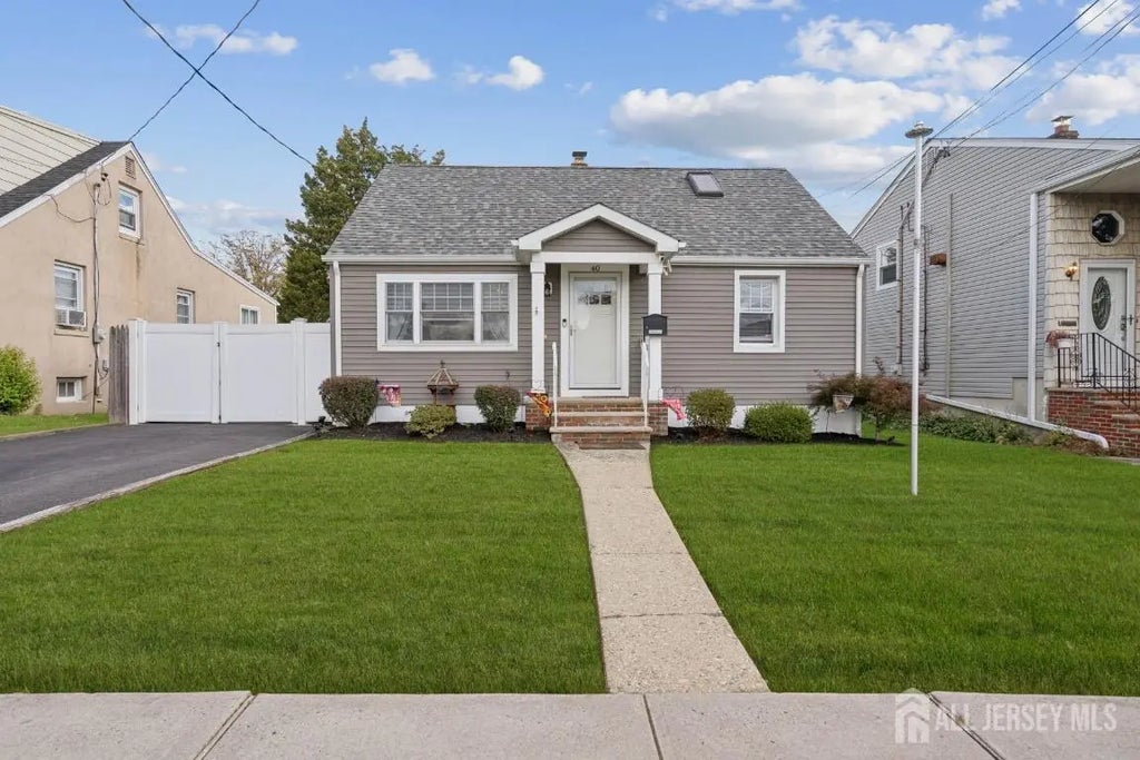 40 Dorothy Street, Carteret