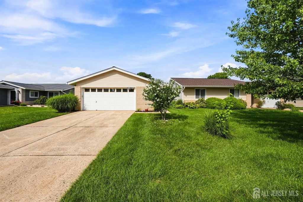 433 Andover Drive, Jamesburg