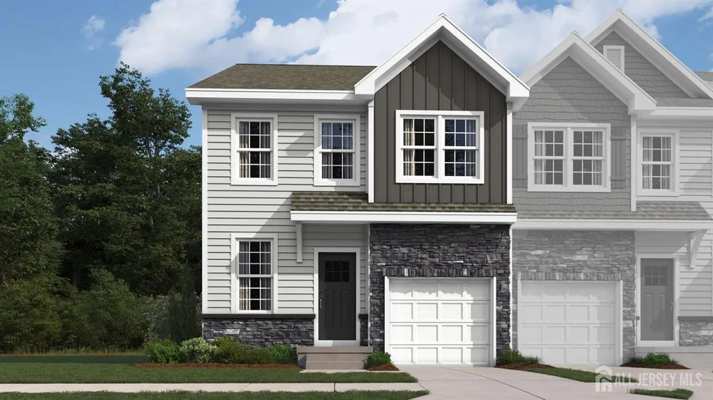 140 Coddington Oval, Sayreville