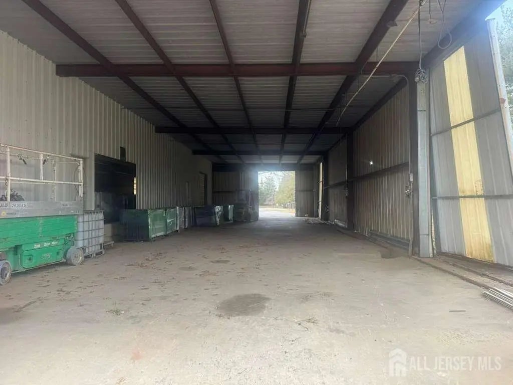 118 Dey Road, Plainsboro