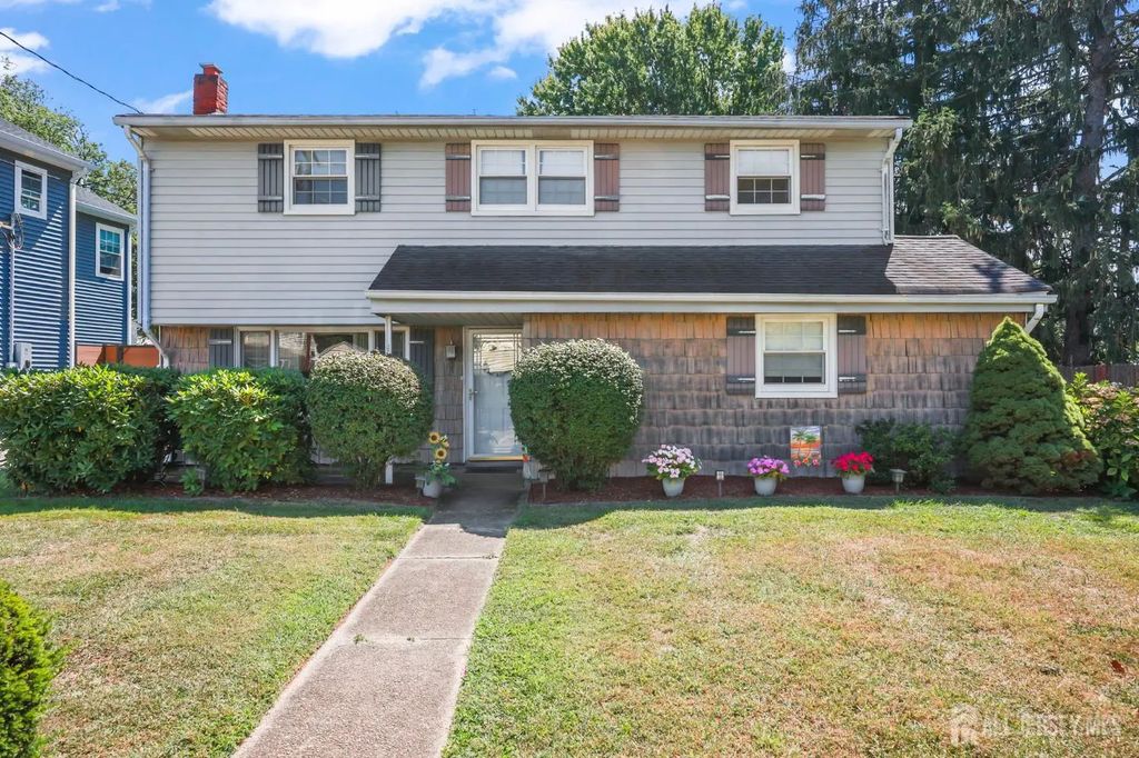2 Hill Street, Hazlet