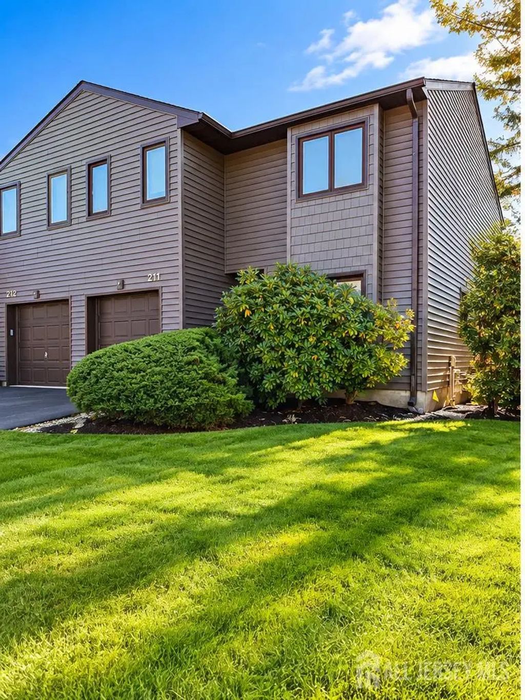 211 Pear Drive, Marlboro
