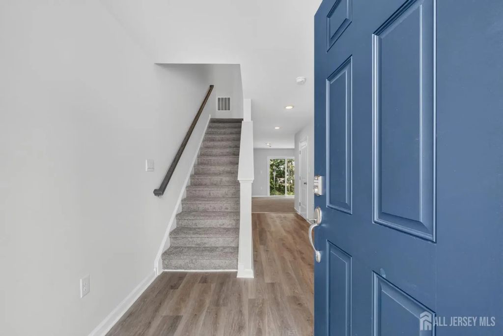 139 Essex Drive, Winslow