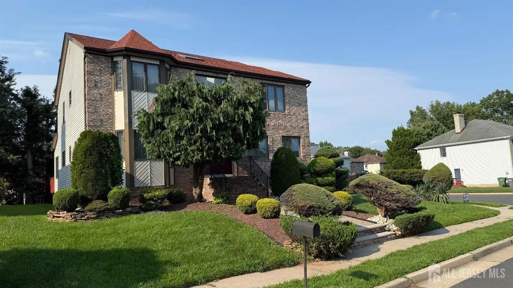 216 Fletcher Street, Edison