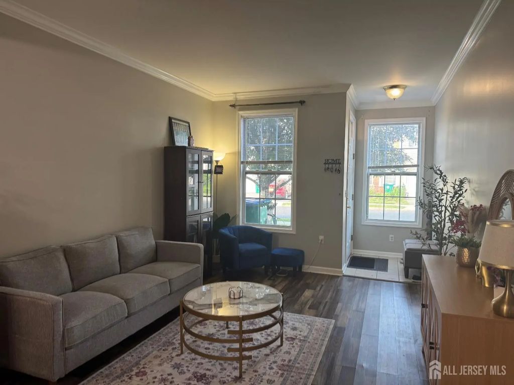 38 Vincent Behan Boulevard, Edison