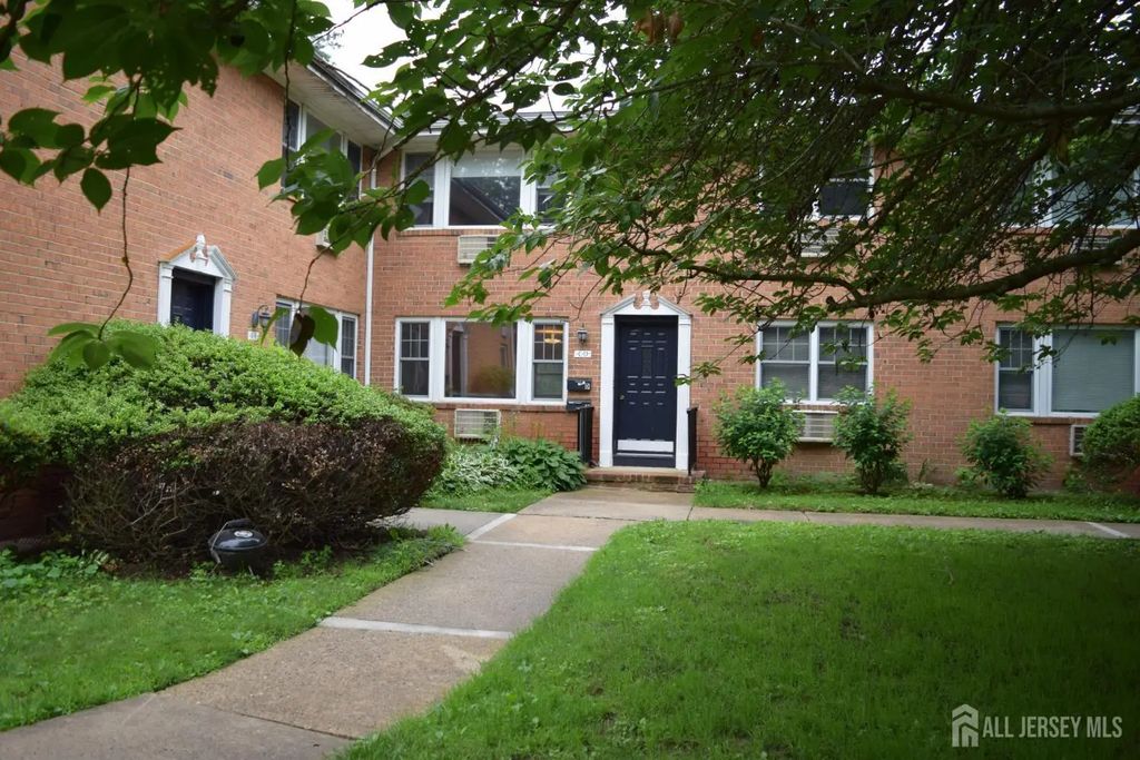 138 The Orchards, East Windsor