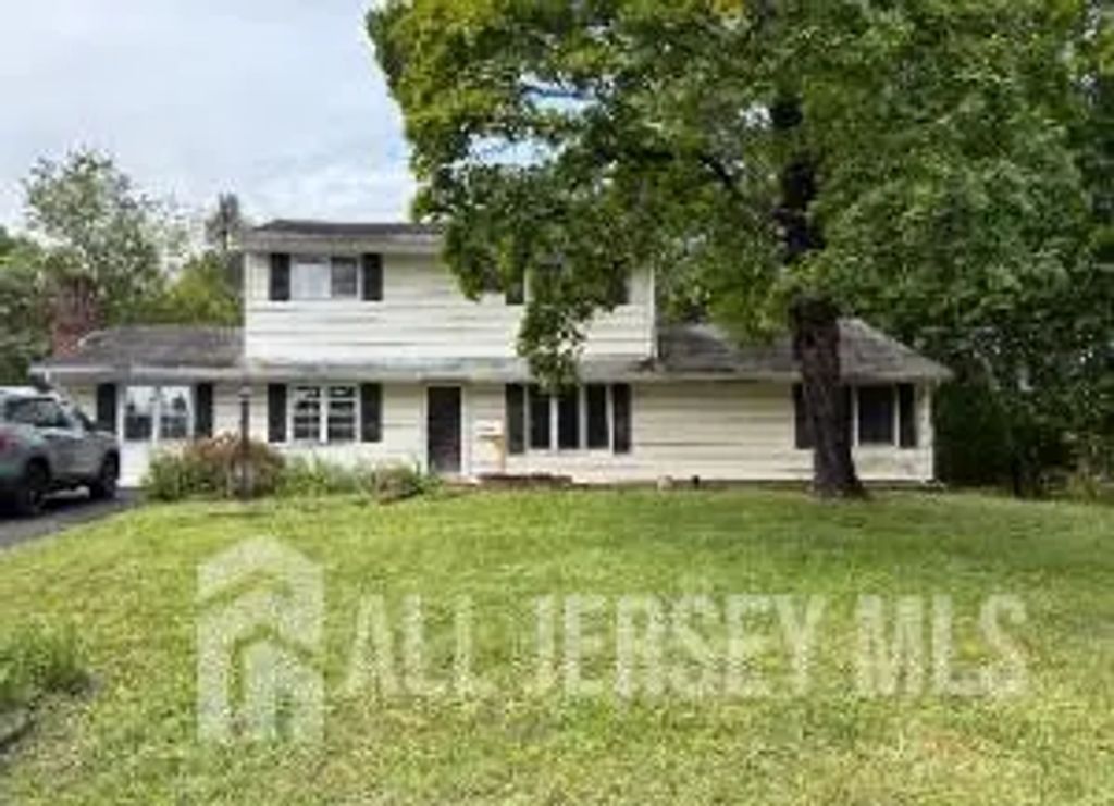 15 Allston Road, South Brunswick