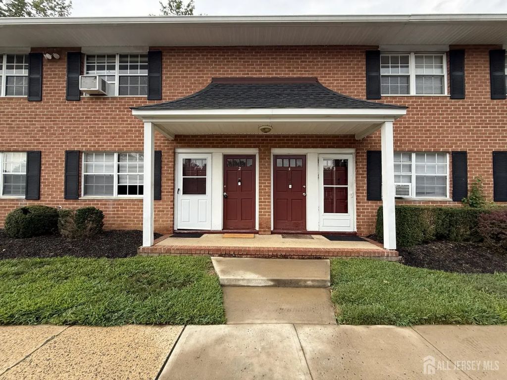 54 Garden View Terrace, East Windsor