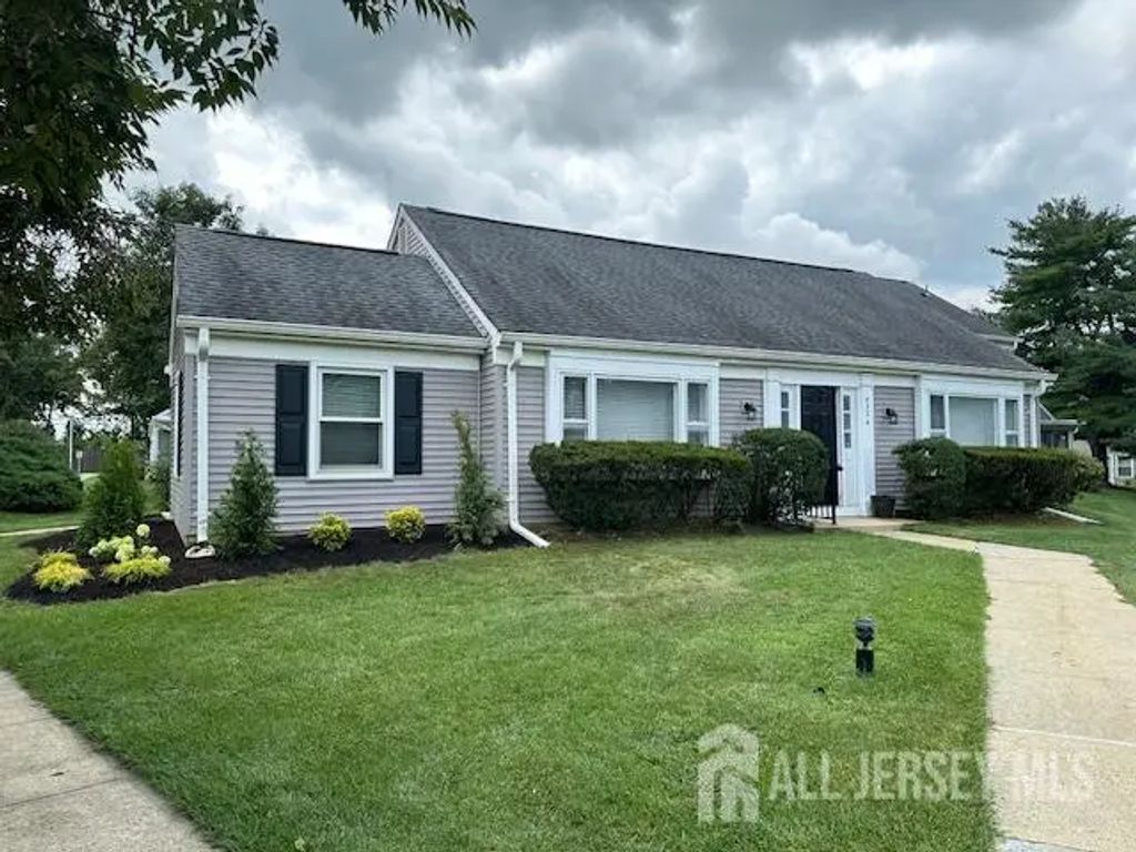 432 Newport Way, Monroe