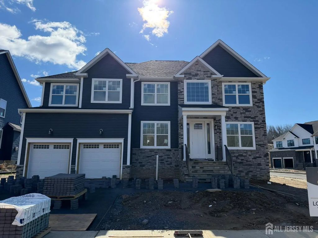 6 Bell Avenue, Old Bridge