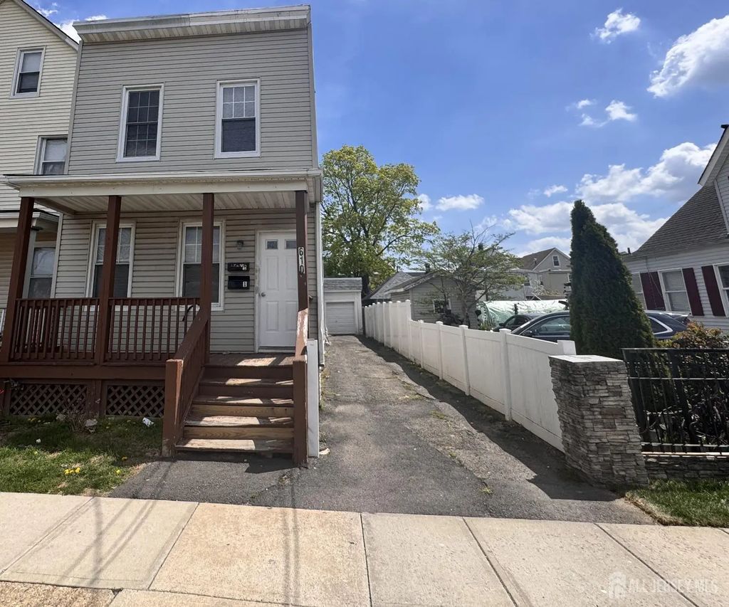 610 Cortlandt Street, Perth Amboy