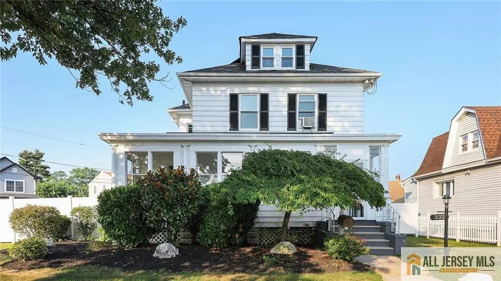 332 Berry Street, Woodbridge Proper