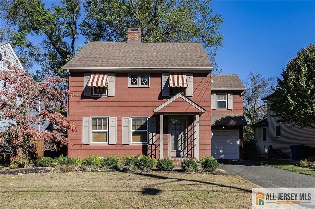 311 Ashland Road, Middlesex