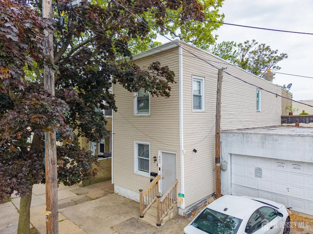 409 Ogden Place, Perth Amboy