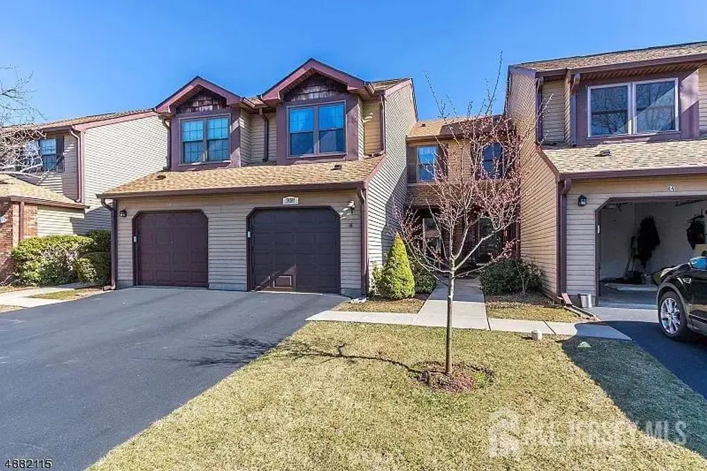 86 Bayberry Drive, Franklin Twsp