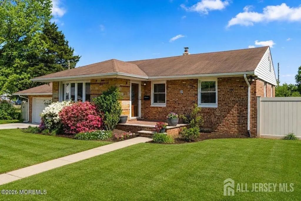 31 Stevens Road, Edison