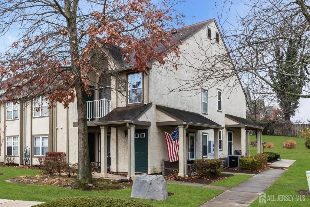 1703 Commons Drive, East Brunswick