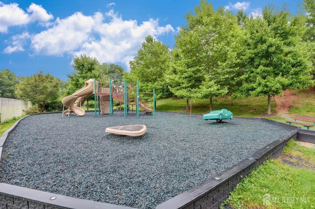 460 Sayre Drive, Plainsboro