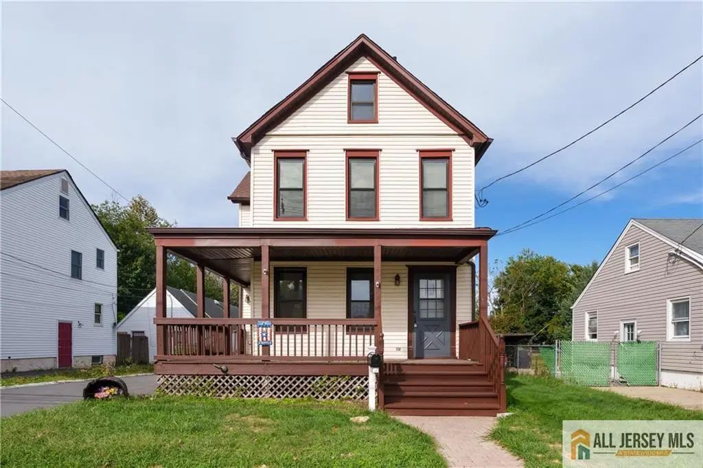 12 Fox Road, Edison