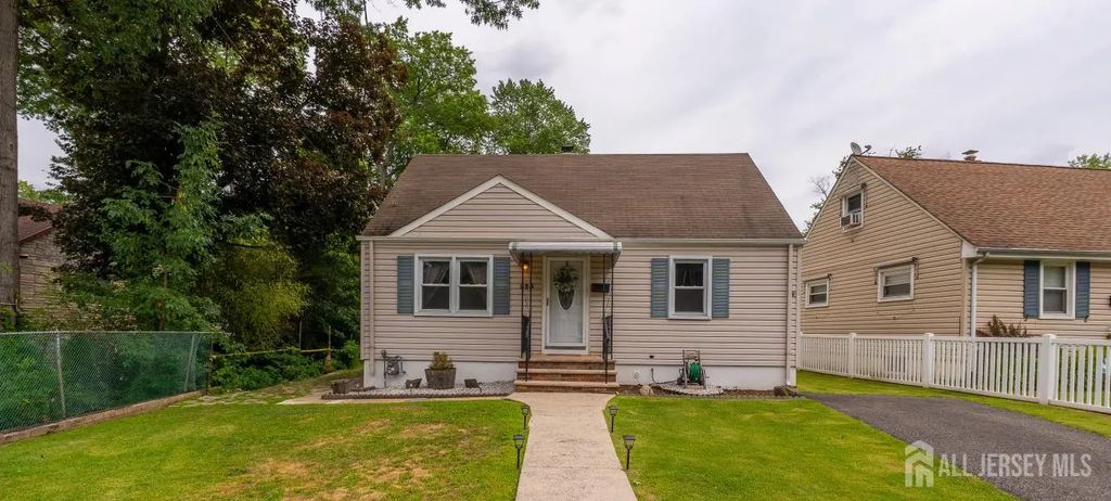 225 Linden Avenue, Rahway