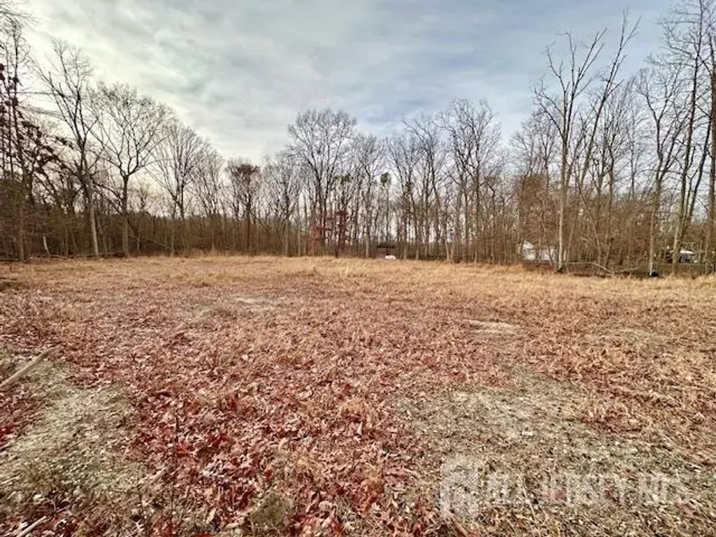 570 Ticetown Road, Old Bridge