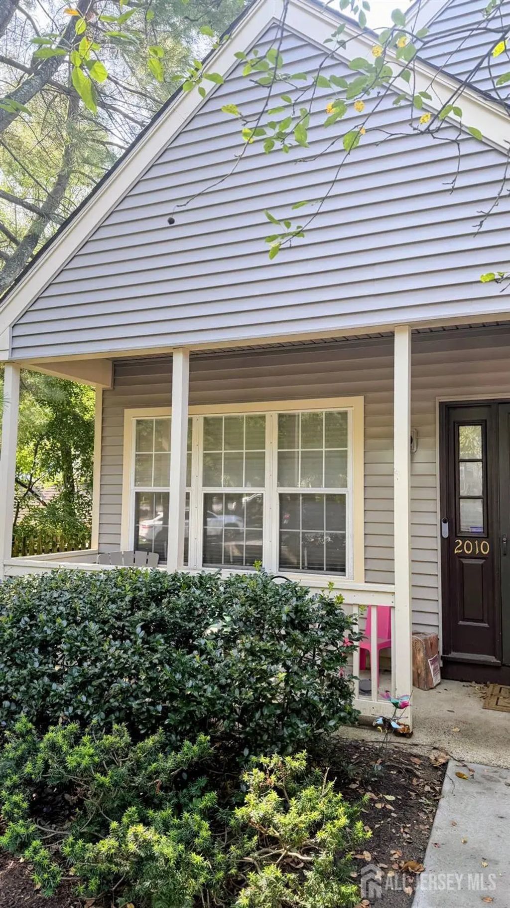 2010 Sandlewood Court, South Brunswick