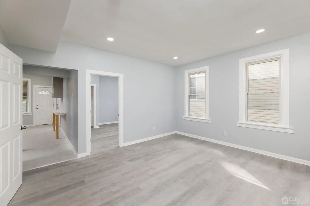 117 Emerson Street, Carteret