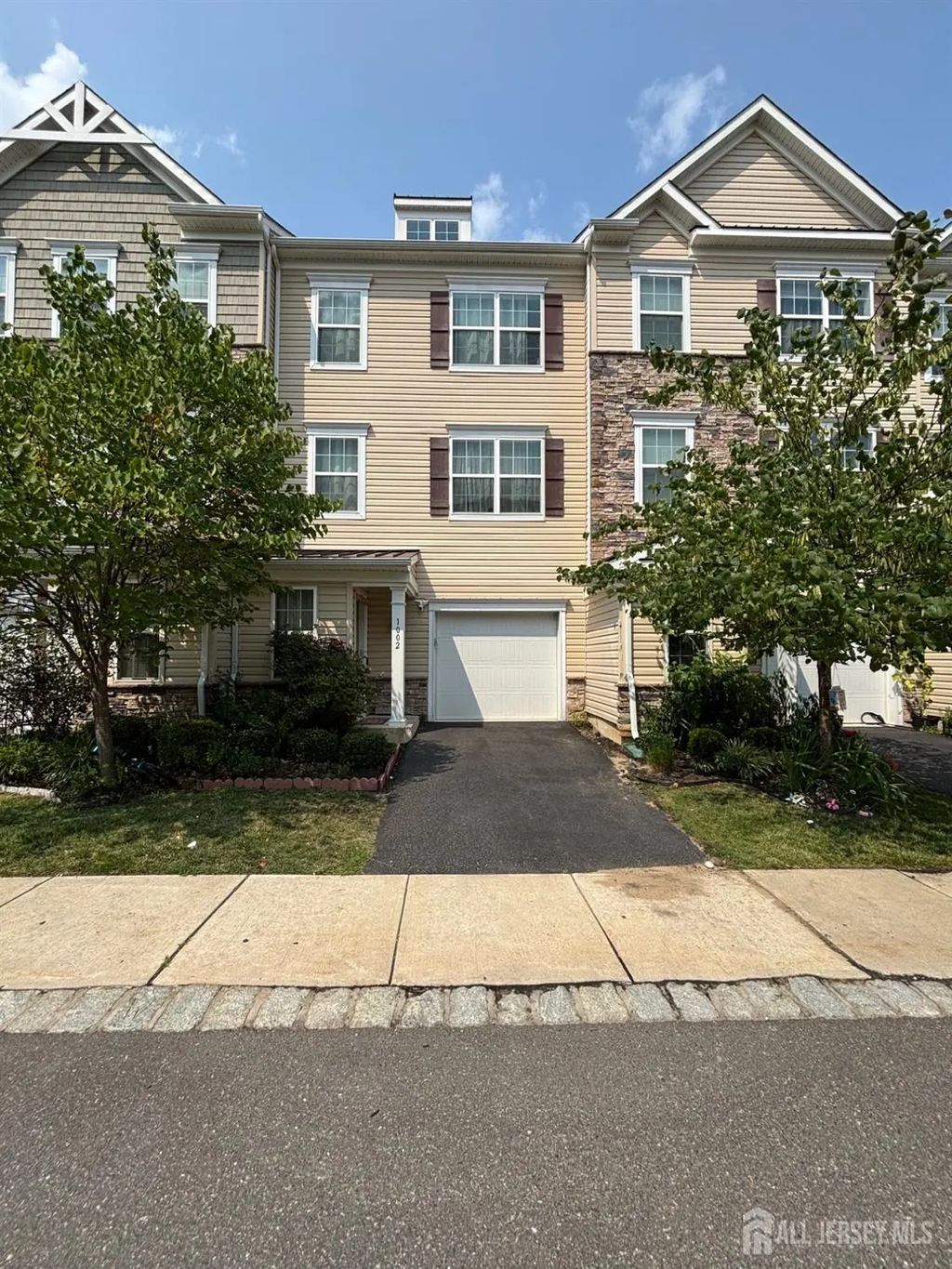 1002 Hights Farm Road, Monroe