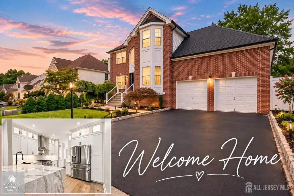 39 Violet Circle, Howell