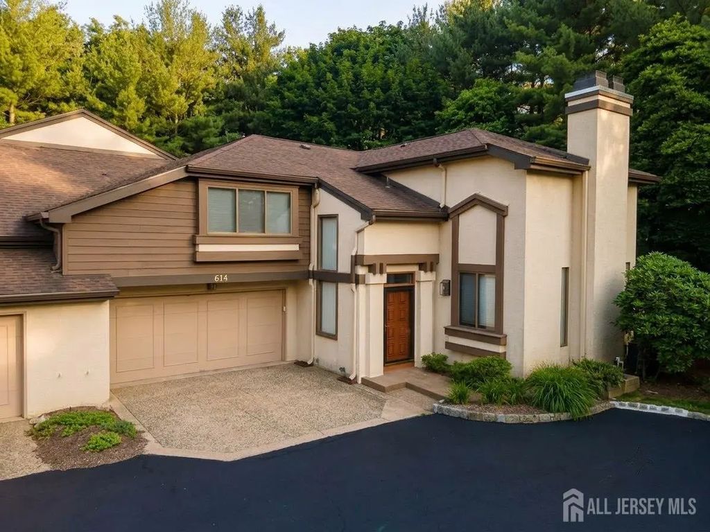 614 Sayre Drive, Plainsboro