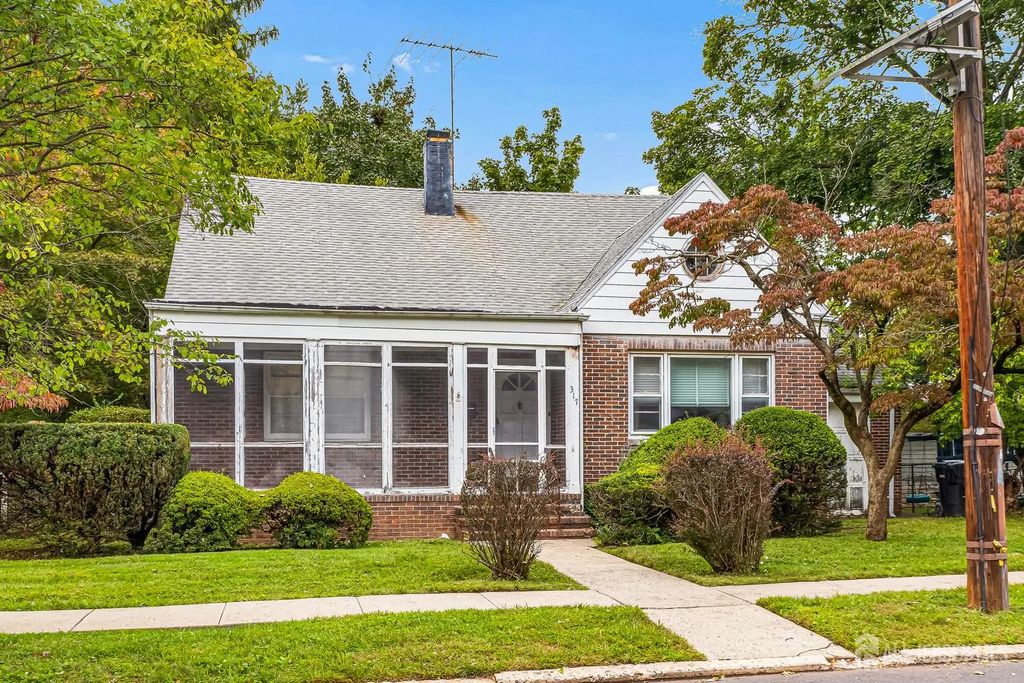 317 Magnolia Street, Highland Park