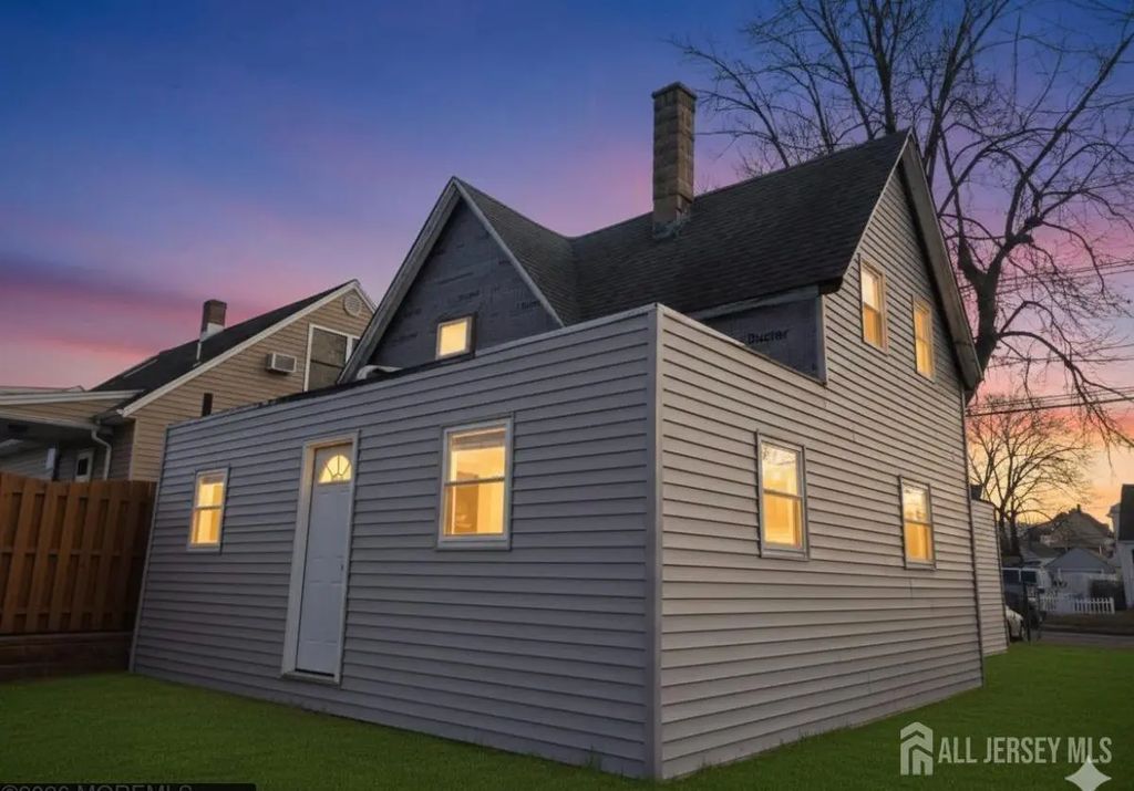 693 Hanson Avenue, Perth Amboy